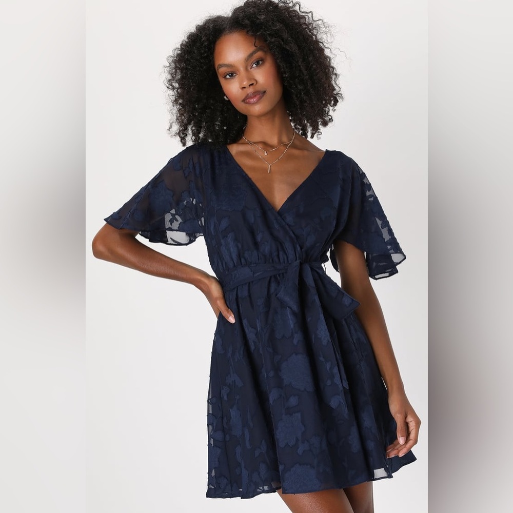 NWT Lulus Flutter Forever Navy Burnout Jacquard Flutter Sleeve Mini Dress